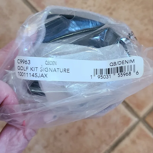 👀50% OFF 👀⛳️ NWT‼️ Coach brand 6-piece Golf Set in Case - Picture 7 of 7